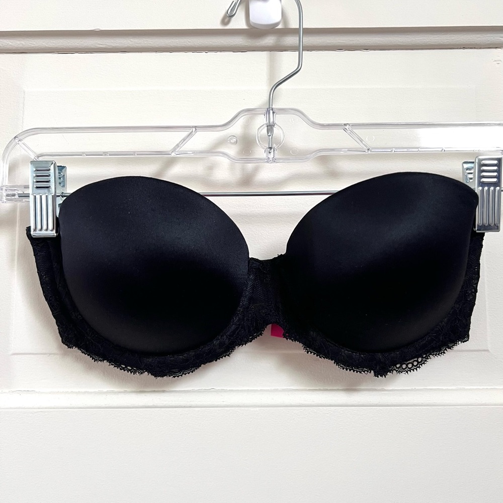 Victoria's Secret Black Strapless Lace-Trim Push-Up Bra